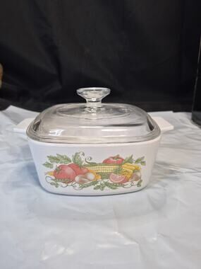 Corningware Garden Harvest A 1 1/2 B 1.5L Casserole, Glass lid B A BAKING DISH